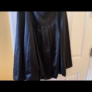 Ann Taylor  Pleated silk  Skirt Black size 12